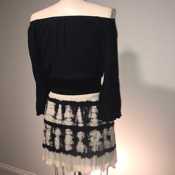 Tinley dark gray tie dye off shoulder dress▪️ sz L - Picture 5 of 8